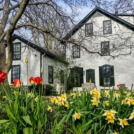 Woodbourne Inn-3